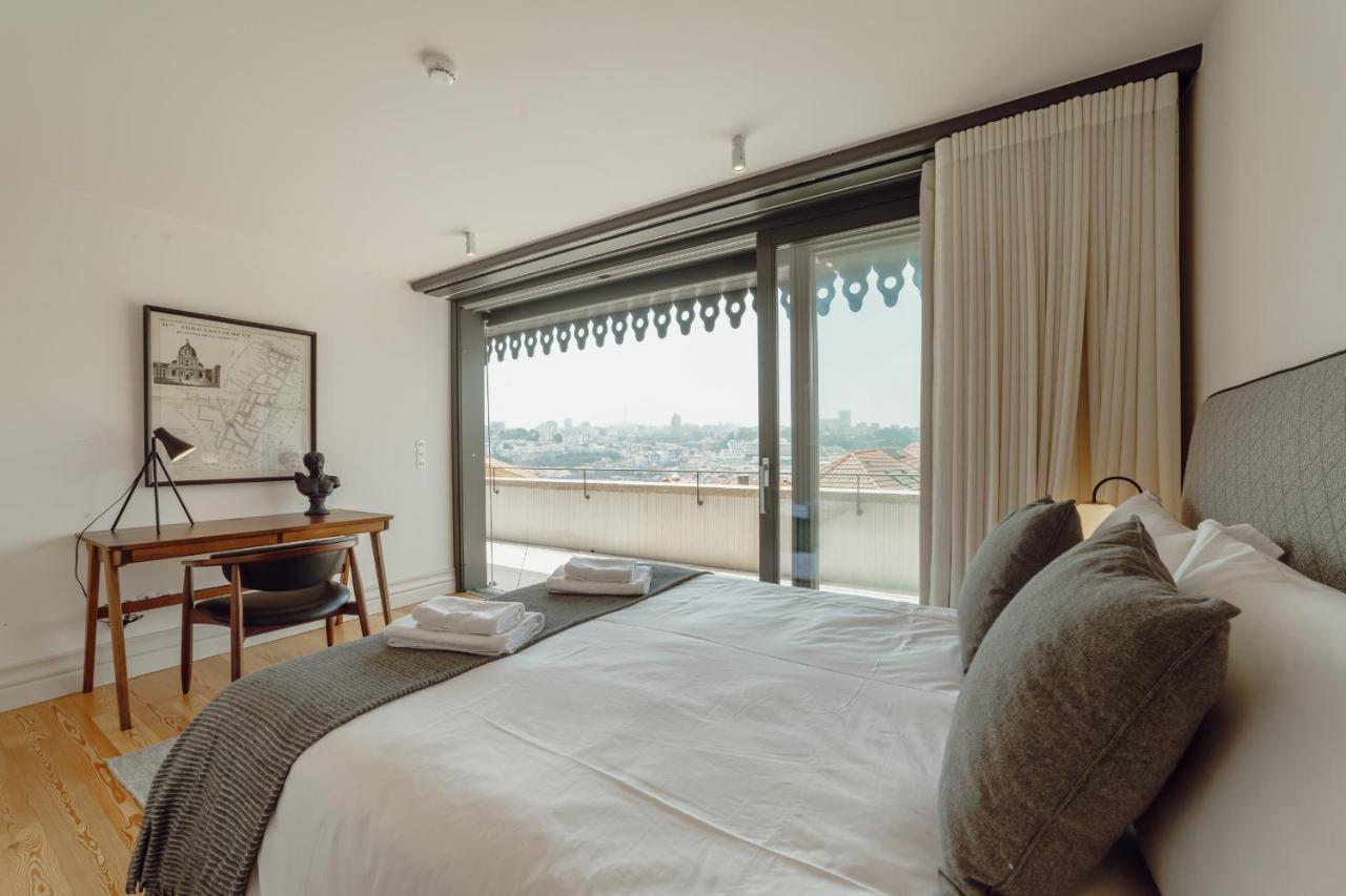 Downtown Penthouse With River View By Vacationy ポルト エクステリア 写真