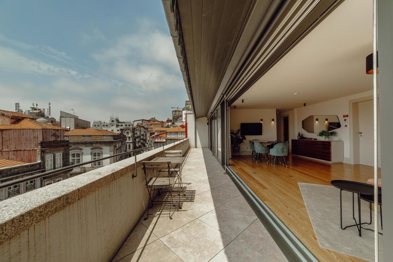 Downtown Penthouse With River View By Vacationy ポルト エクステリア 写真