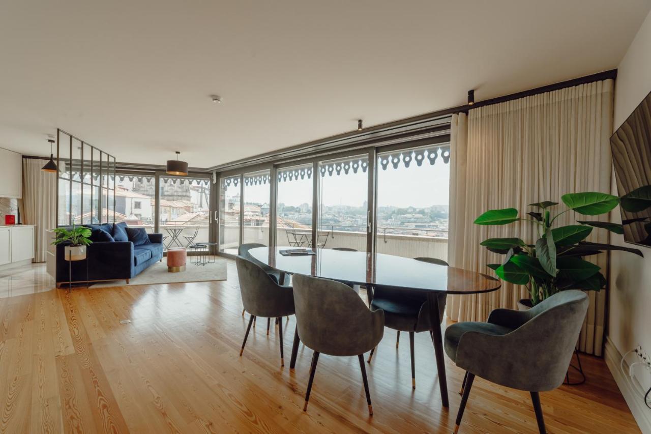 Downtown Penthouse With River View By Vacationy ポルト エクステリア 写真