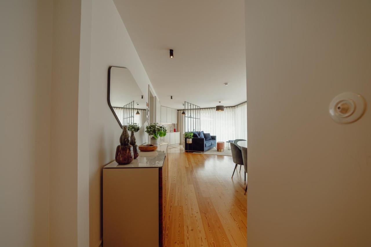 Downtown Penthouse With River View By Vacationy ポルト エクステリア 写真