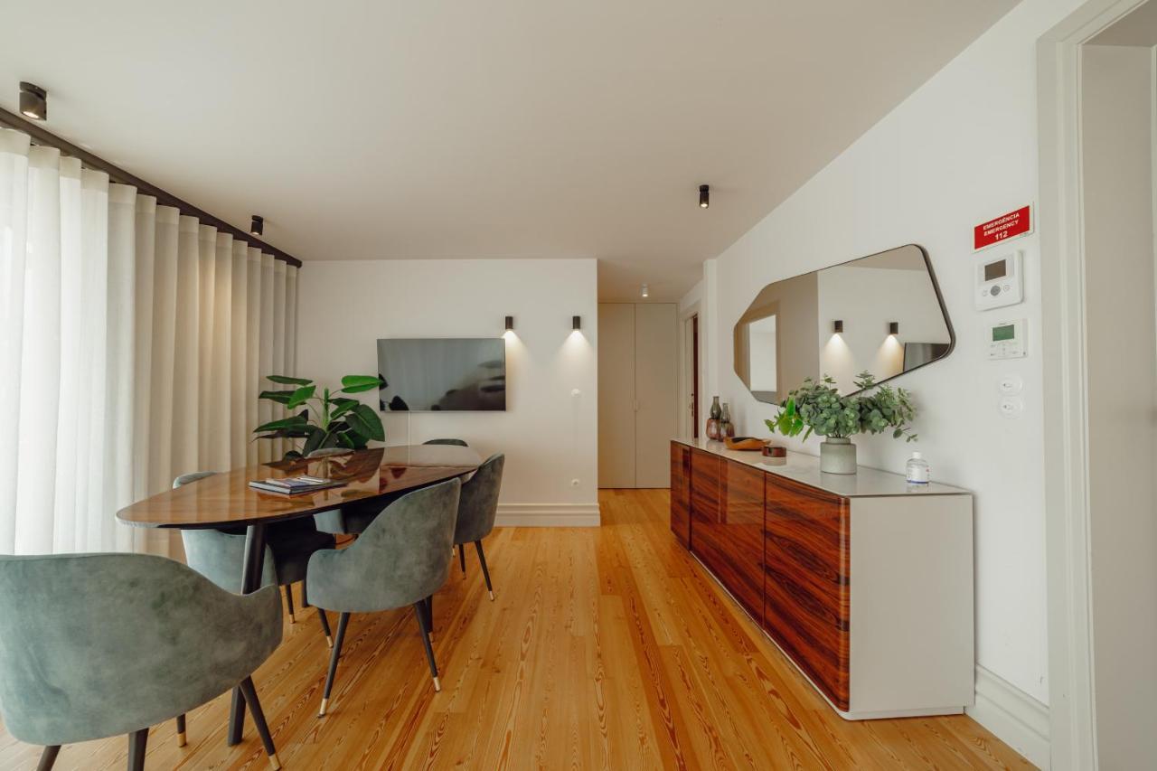 Downtown Penthouse With River View By Vacationy ポルト エクステリア 写真