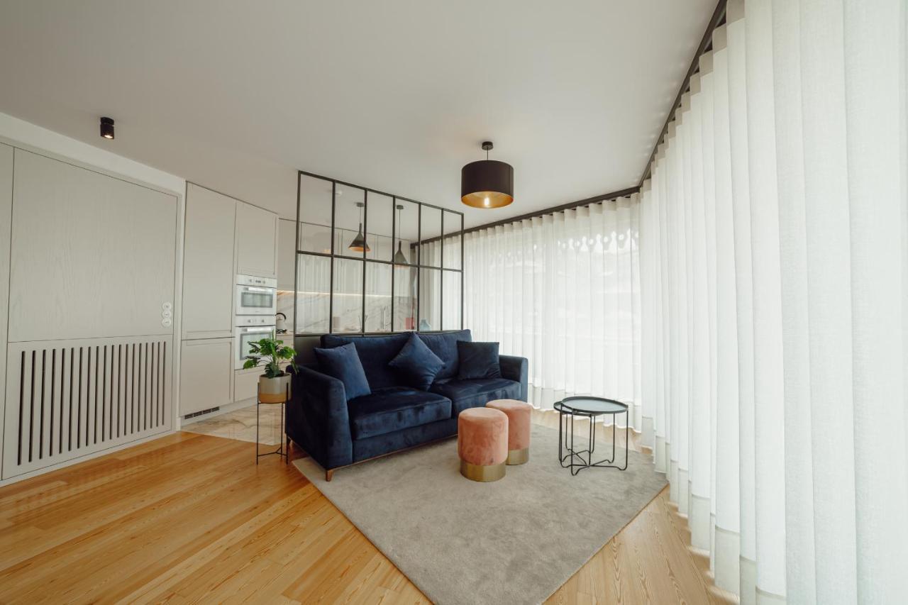Downtown Penthouse With River View By Vacationy ポルト エクステリア 写真